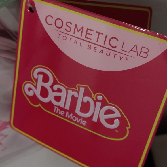 Barbie The Movie Makeup Bag Set of Three Mexico Exclusive 🇲🇽 - Picture 5 of 7